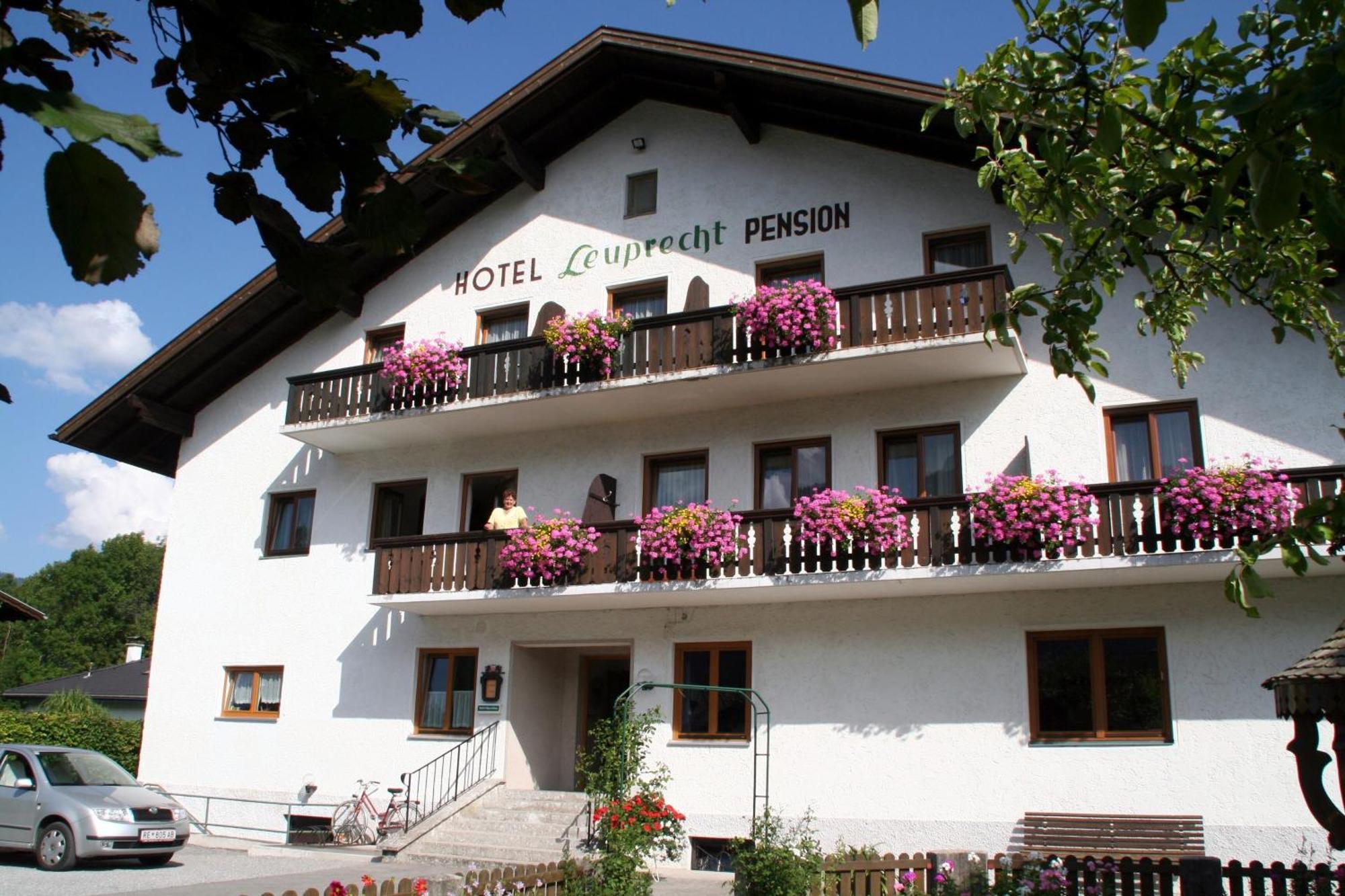 Pension Leuprecht Reutte Exterior photo