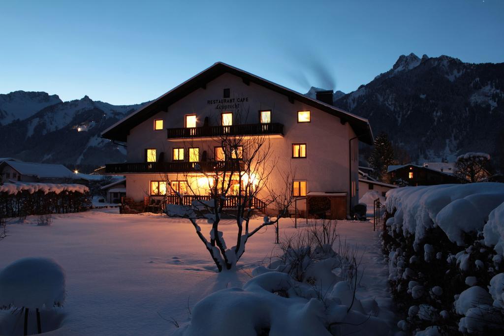 Pension Leuprecht Reutte Exterior photo