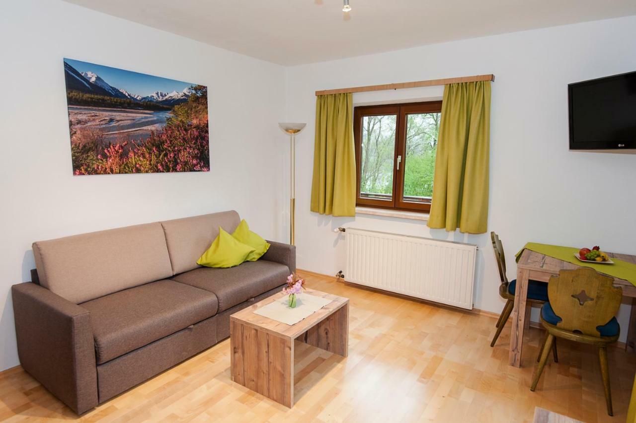 Pension Leuprecht Reutte Exterior photo